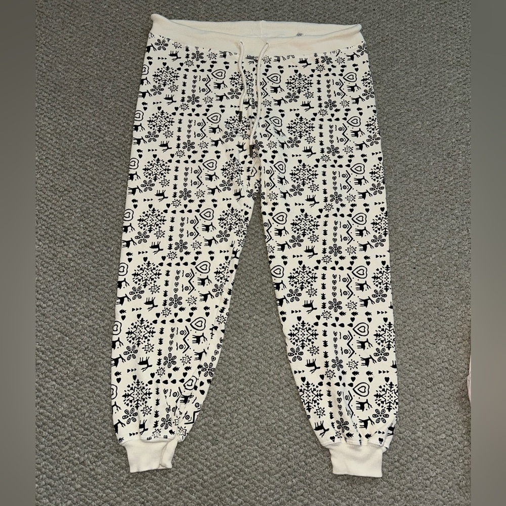 the GREAT holiday jogger pants